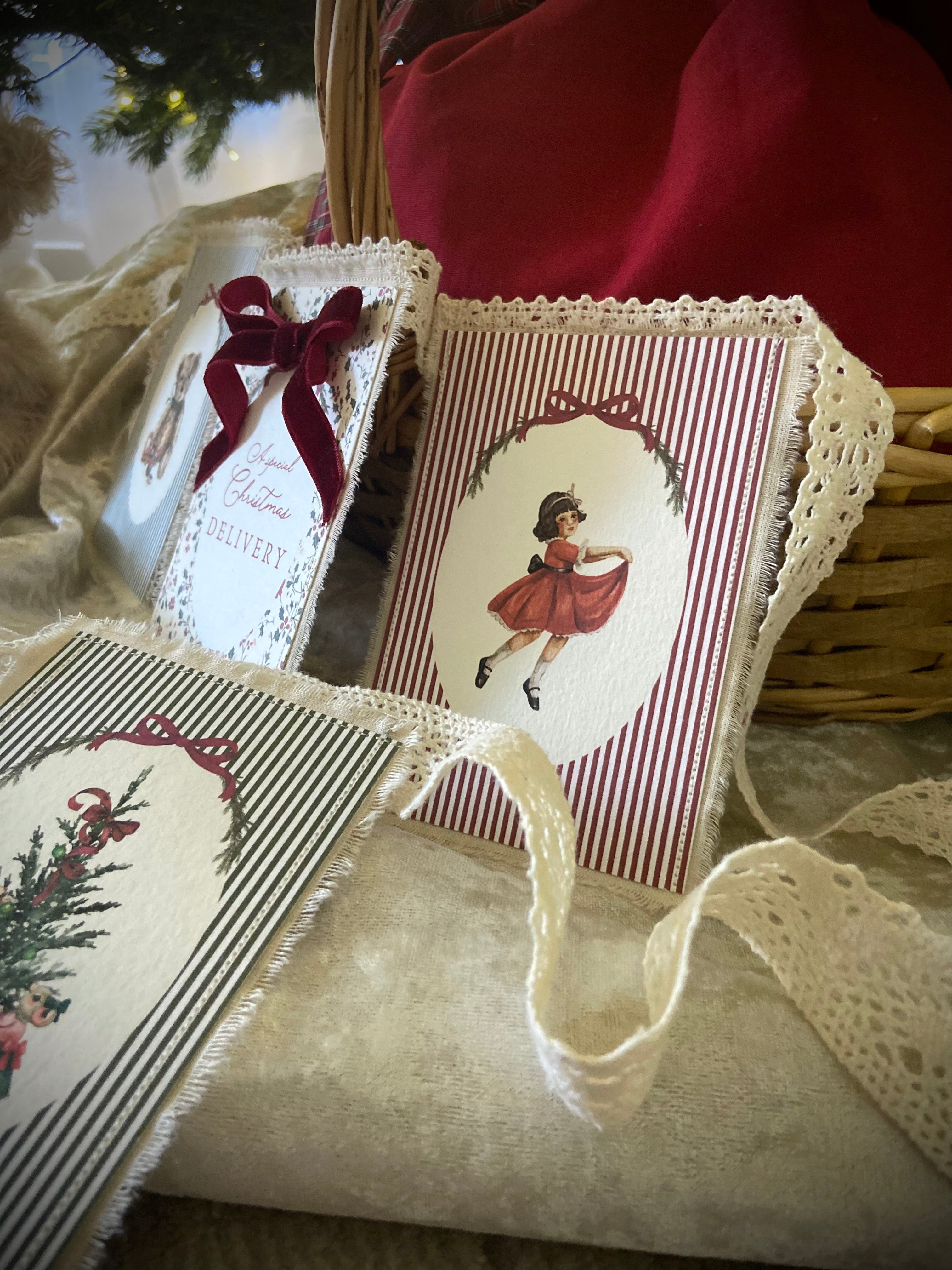 Lace and Cotton Christmas Garland | Customisable Illustrations + Text