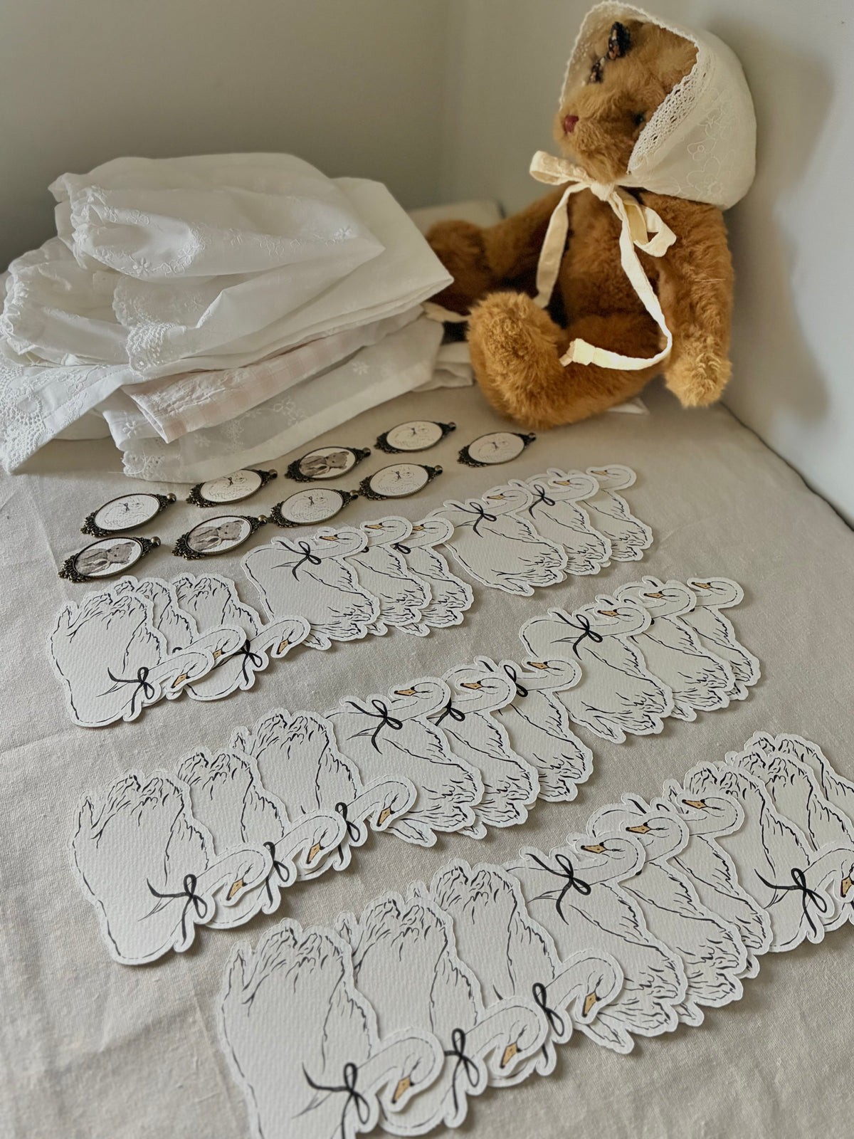 Swan Paper Garland