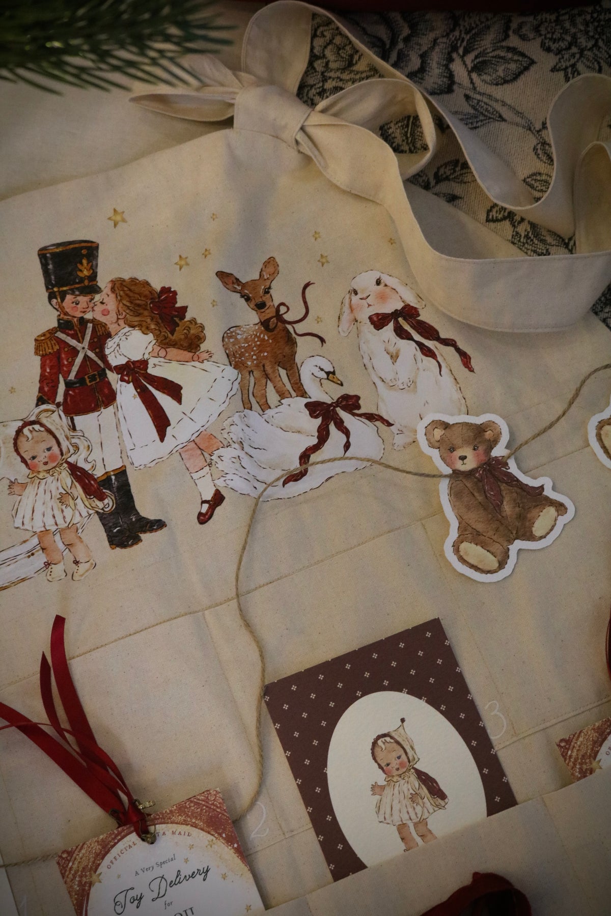 Heirloom Advent Calendar | 12 Large Pockets