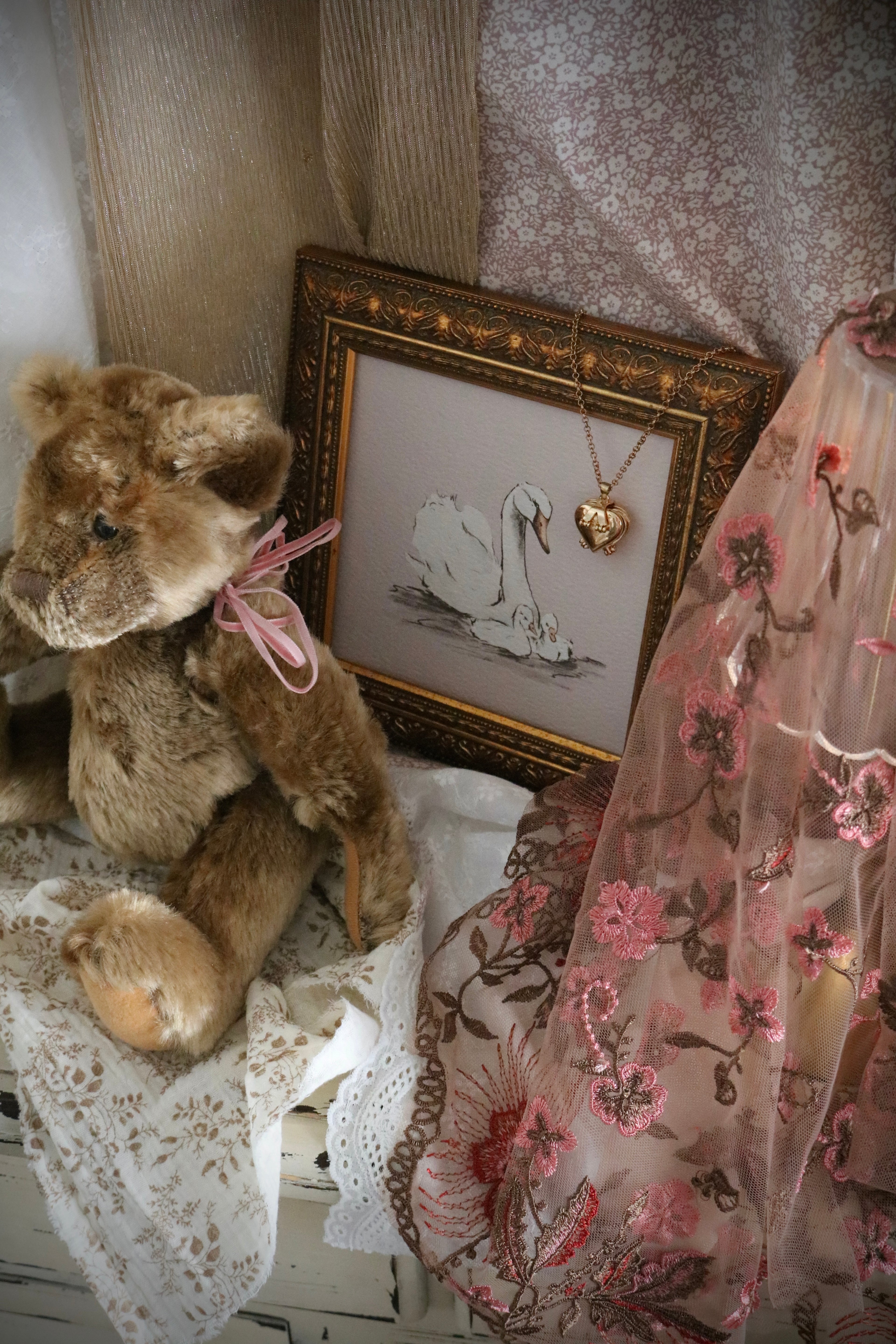 Mother Swan and Her Cygnets | The Storykeeper’s Shelf