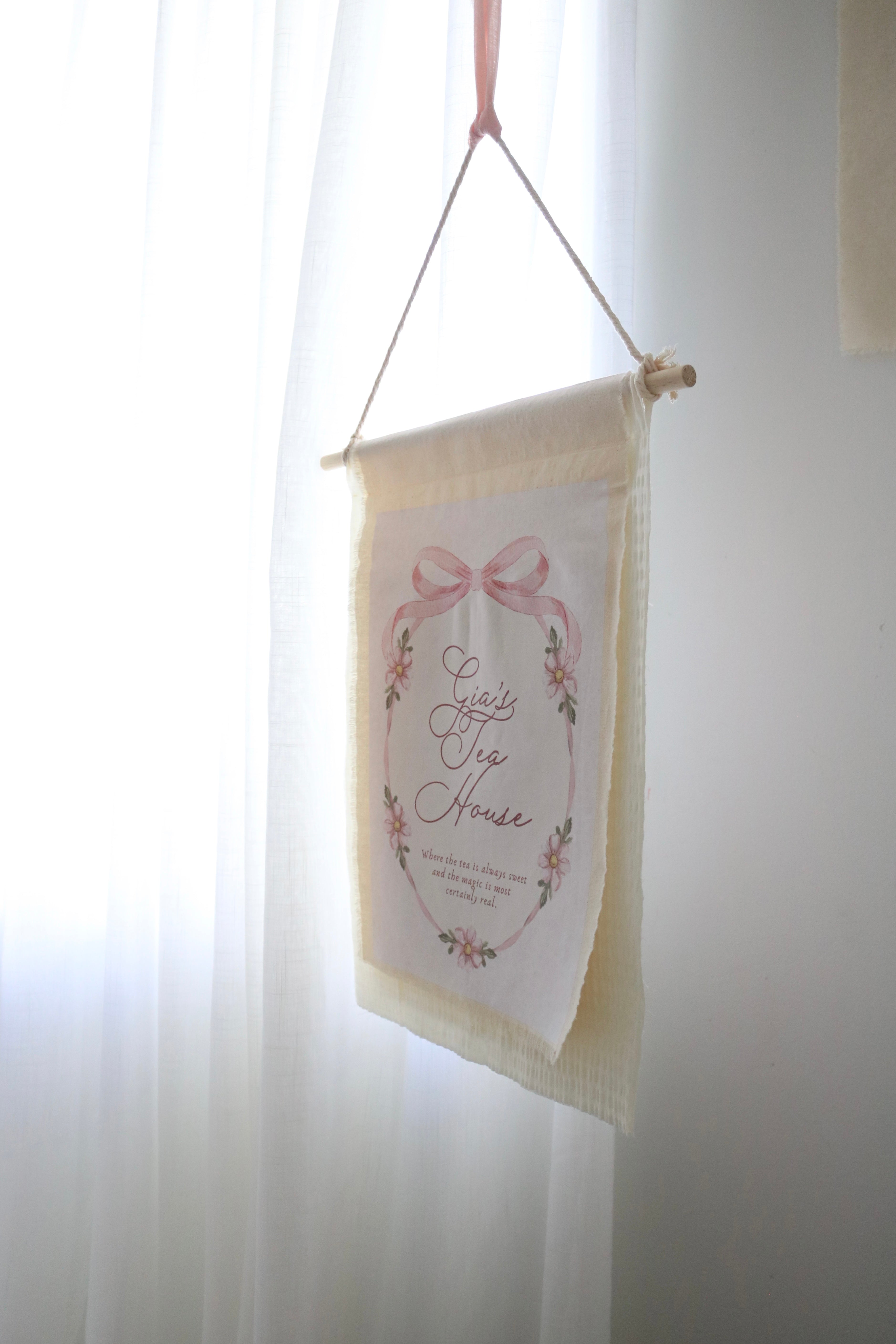 Double Sided Bedroom Banner with Keepsake Pocket