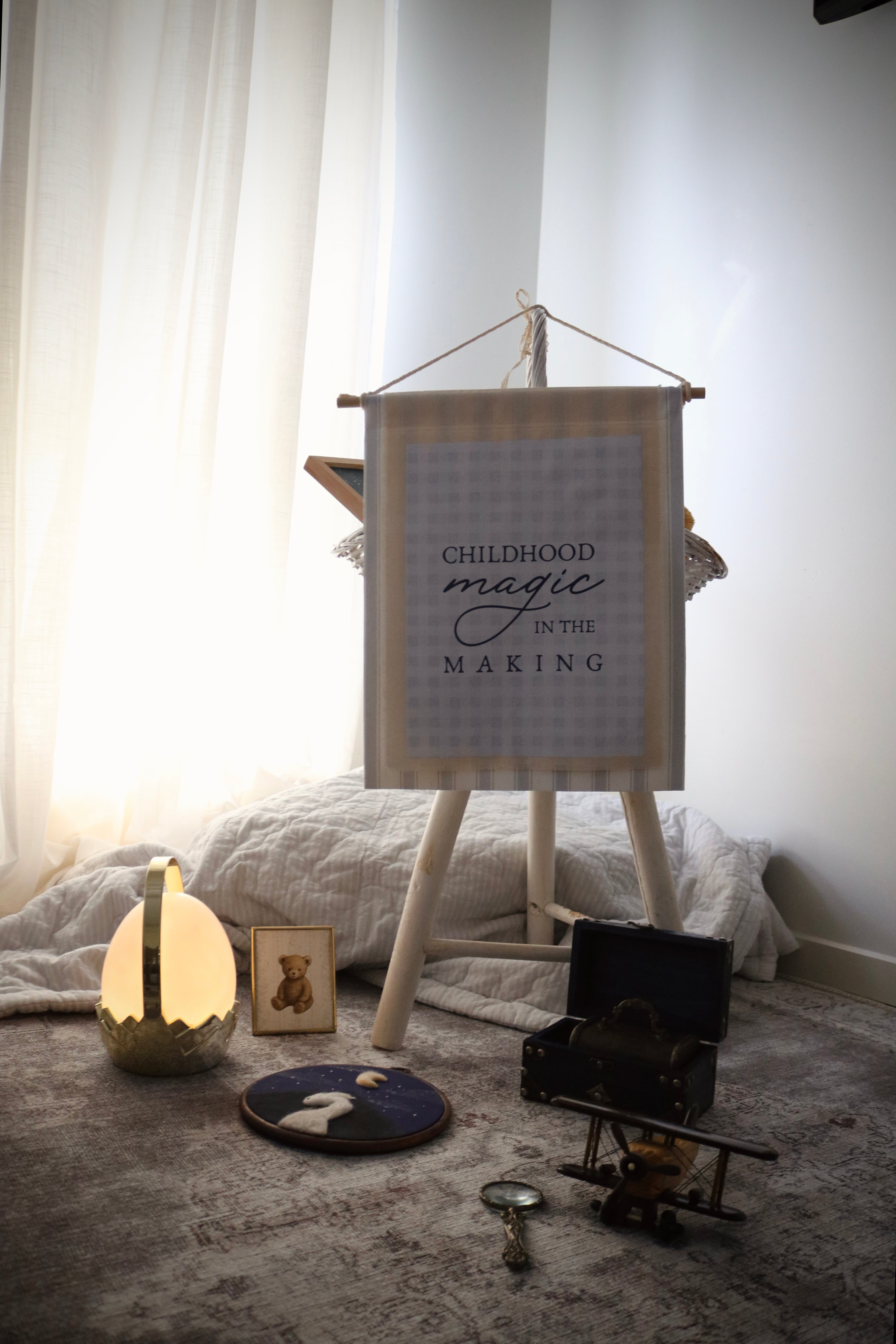 Double Sided Bedroom Banner with Keepsake Pocket