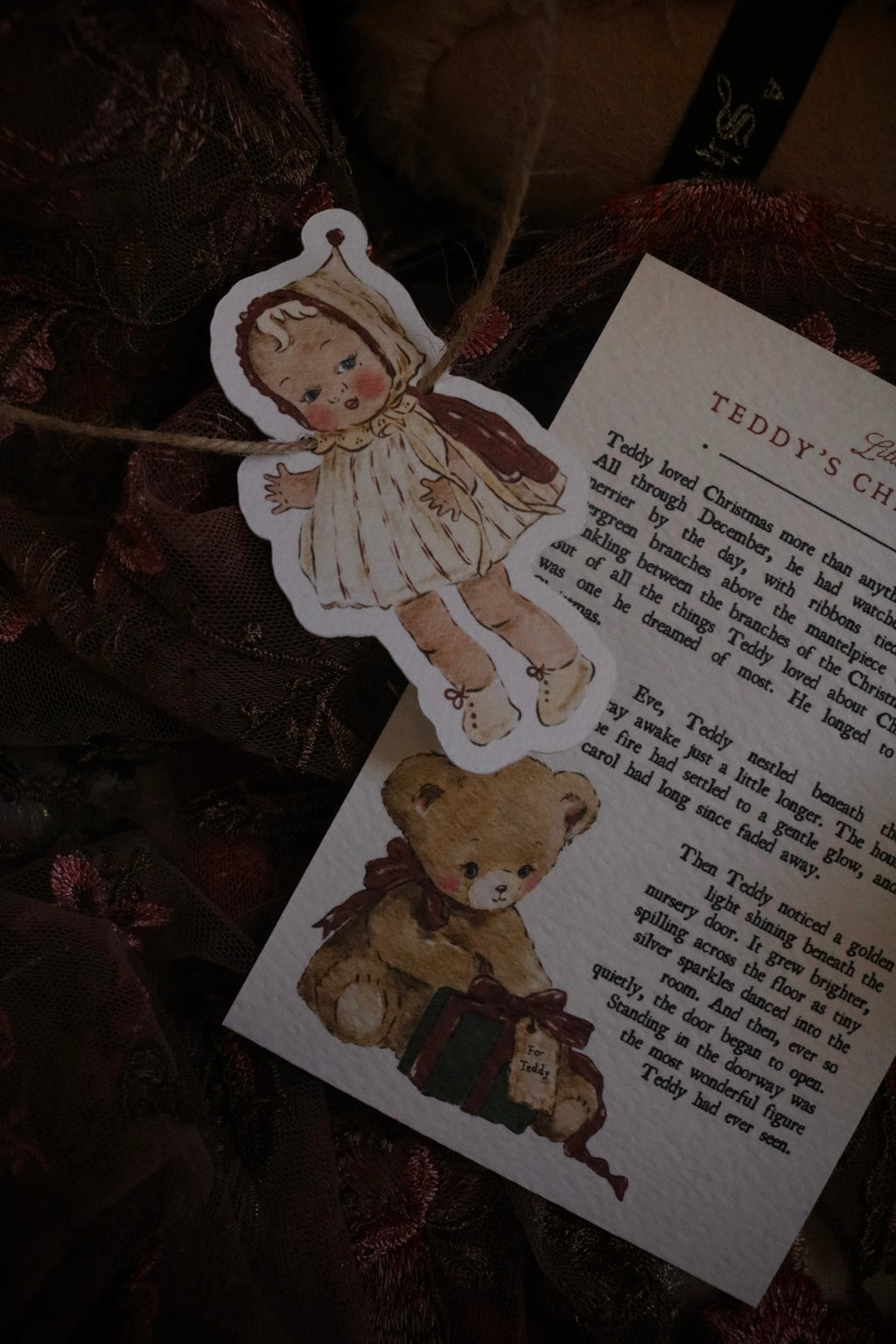 Dolly Christmas Garland