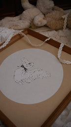 Swan Sketch | Large Frame
