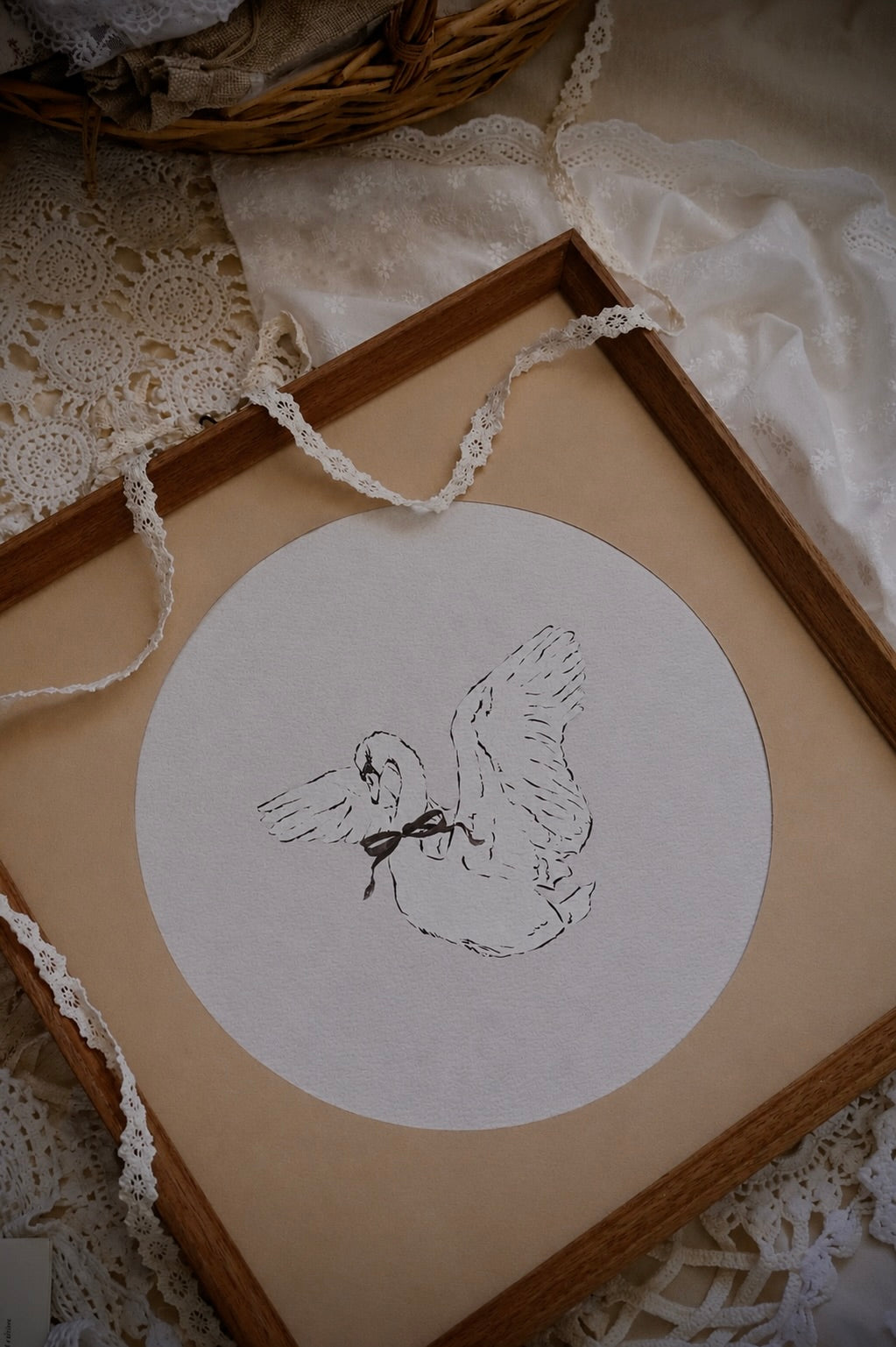 Swan Sketch | Large Frame